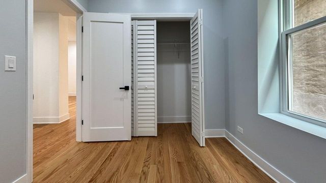 522 N Hamlin Avenue, Chicago, IL 60624