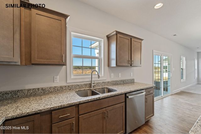 907 Miranda Court, Jacksonville, NC 28546
