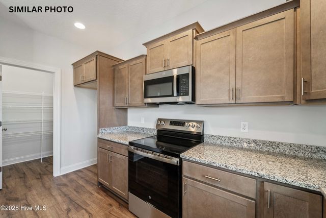 907 Miranda Court, Jacksonville, NC 28546