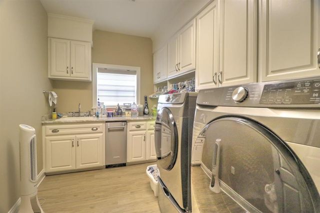 601 Archwood Street, Lake Charles, LA 70605