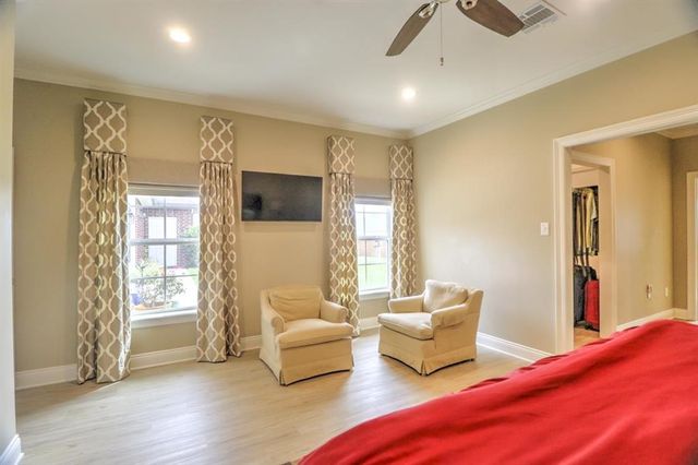 601 Archwood Street, Lake Charles, LA 70605