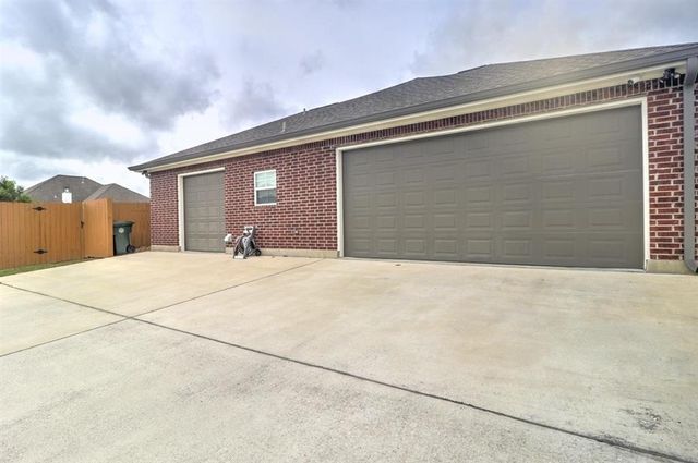 601 Archwood Street, Lake Charles, LA 70605