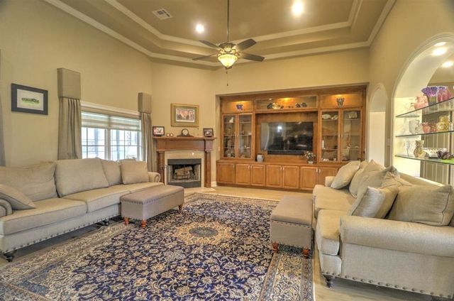 601 Archwood Street, Lake Charles, LA 70605