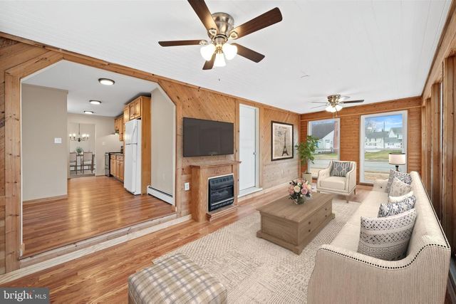 205 DELAWARE AVE, Harrington, DE 19952