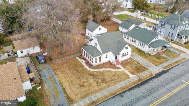 205 DELAWARE AVE, Harrington, DE 19952