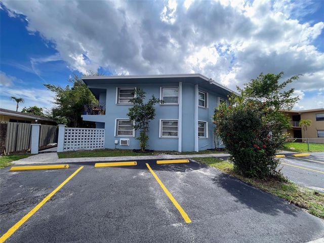 3760 SW 1st Street, Fort Lauderdale, FL 33312