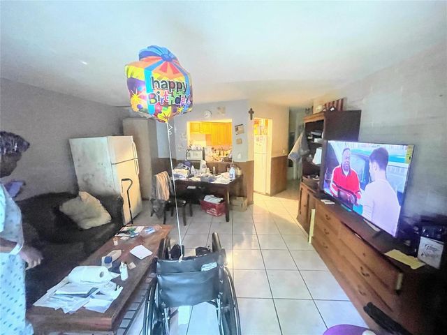 3760 SW 1st Street, Fort Lauderdale, FL 33312