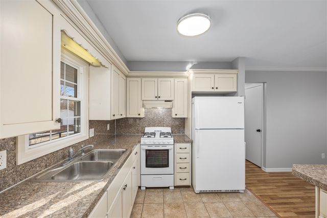 2194 Banner Drive 55, Wyoming, MI 49509