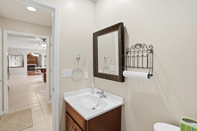 5180 Pine Valley Drive, Zanesville, OH 43701