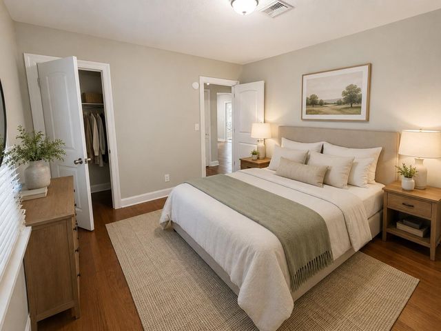 1211 17th Avenue N, Texas City, TX 77590