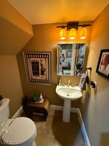 100 South Ring Dove Drive, Las Vegas, NV 89144