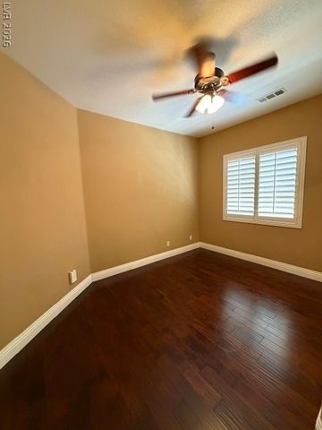 100 South Ring Dove Drive, Las Vegas, NV 89144