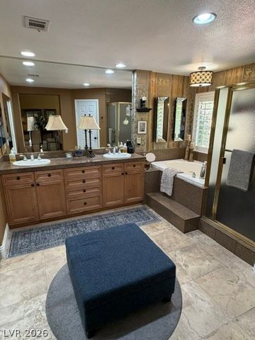 100 South Ring Dove Drive, Las Vegas, NV 89144