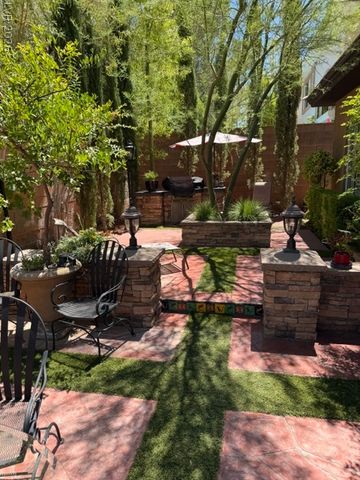 100 South Ring Dove Drive, Las Vegas, NV 89144