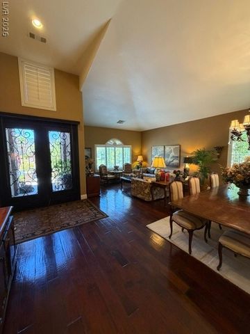 100 South Ring Dove Drive, Las Vegas, NV 89144