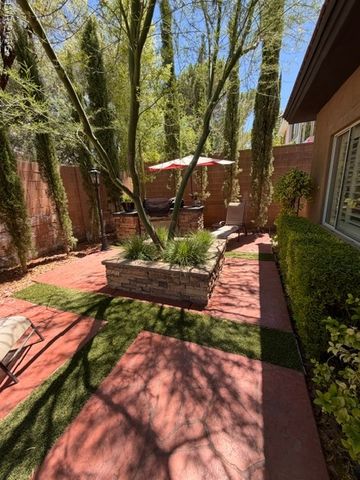 100 South Ring Dove Drive, Las Vegas, NV 89144