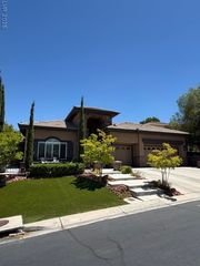 100 South Ring Dove Drive, Las Vegas, NV 89144