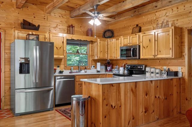 392 Oak Hills Drive, Morganton, GA 30560