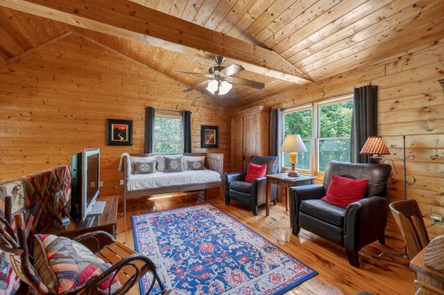 392 Oak Hills Drive, Morganton, GA 30560