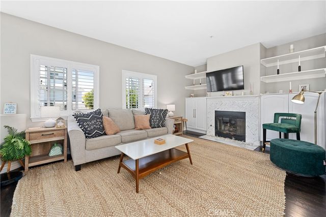 18723 Chapel Lane, Huntington Beach, CA 92646