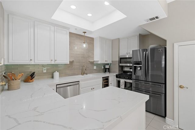 18723 Chapel Lane, Huntington Beach, CA 92646