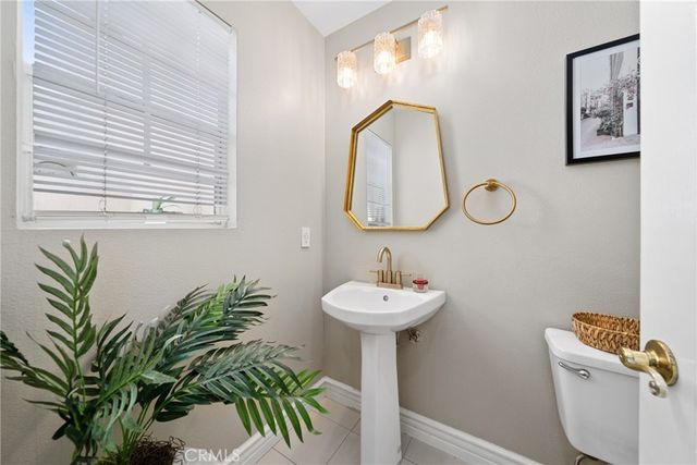 18723 Chapel Lane, Huntington Beach, CA 92646