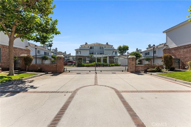 18723 Chapel Lane, Huntington Beach, CA 92646