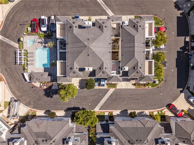 18723 Chapel Lane, Huntington Beach, CA 92646