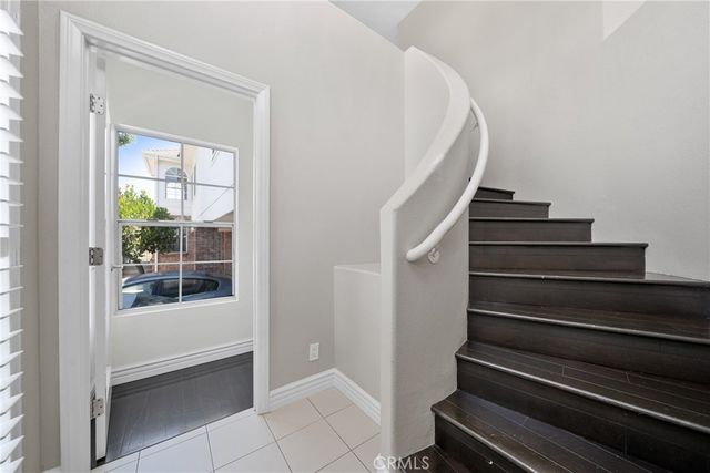 18723 Chapel Lane, Huntington Beach, CA 92646