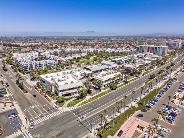 18723 Chapel Lane, Huntington Beach, CA 92646