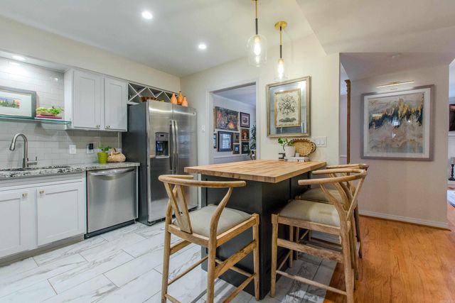 123 Cambridge Place Drive, Little Rock, AR 72227