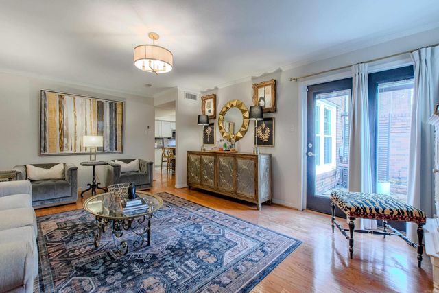 123 Cambridge Place Drive, Little Rock, AR 72227