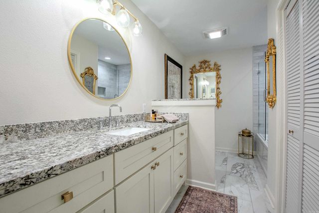 123 Cambridge Place Drive, Little Rock, AR 72227