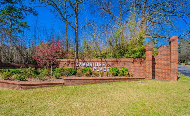 123 Cambridge Place Drive, Little Rock, AR 72227