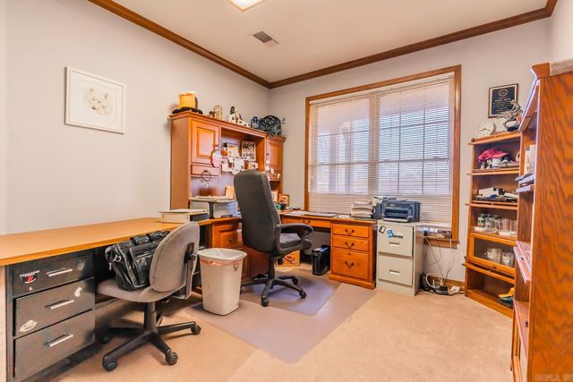 1300 N Locust Street, Newark, AR 72562