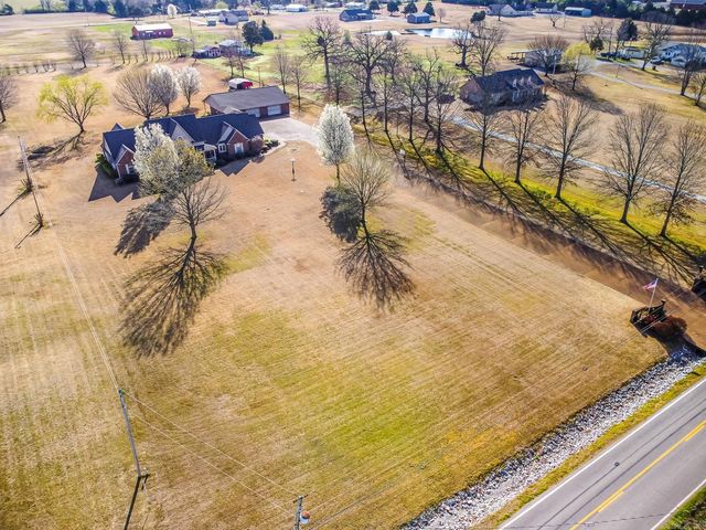 1300 N Locust Street, Newark, AR 72562