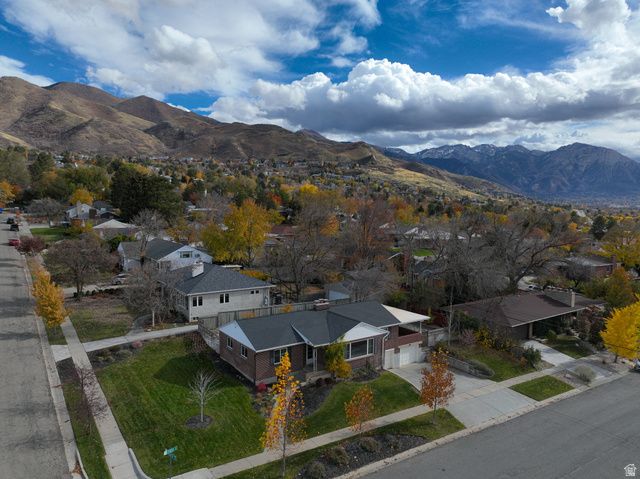 2402 E BEACON DR, Salt Lake City, UT 84108