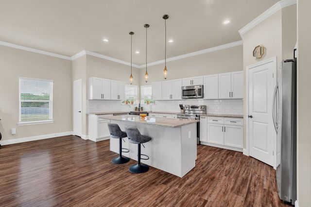 13025 Shadow Brook Court, Terrell, TX 75160