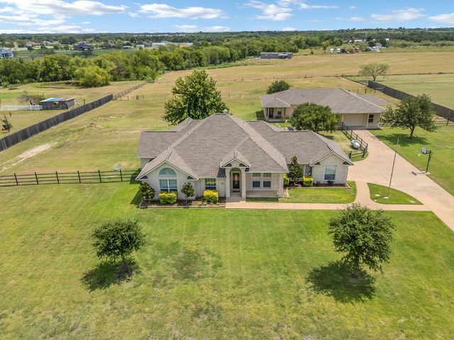 13025 Shadow Brook Court, Terrell, TX 75160