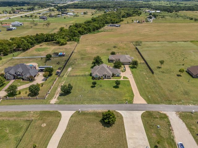 13025 Shadow Brook Court, Terrell, TX 75160