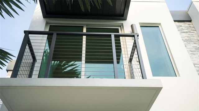 1413 NE 5th Avenue 1, Fort Lauderdale, FL 33304