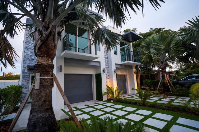 1413 NE 5th Avenue 1, Fort Lauderdale, FL 33304