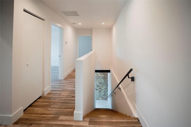 1413 NE 5th Avenue 1, Fort Lauderdale, FL 33304