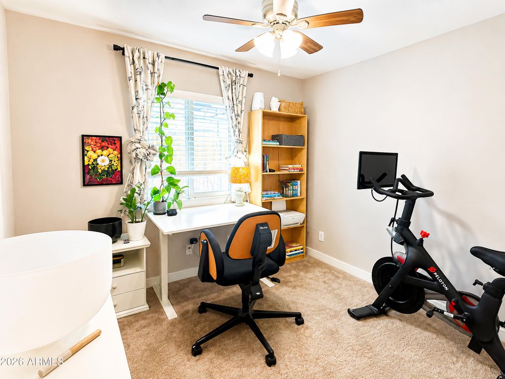 Image 10 of property listing at 4101 E PIERCE Street, Phoenix, AZ 85008