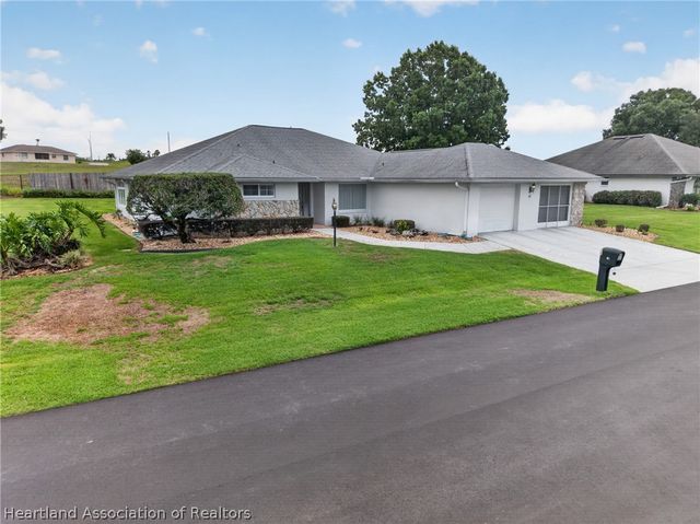 10 Crestview Court S, Lake Placid, FL 33852