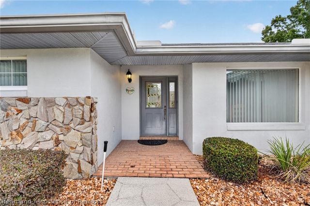 10 Crestview Court S, Lake Placid, FL 33852