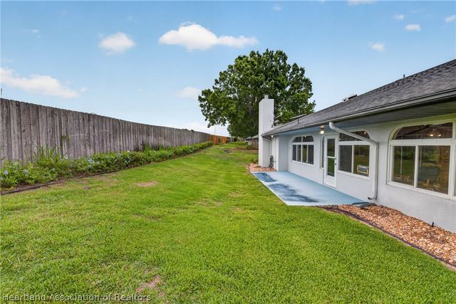 10 Crestview Court S, Lake Placid, FL 33852