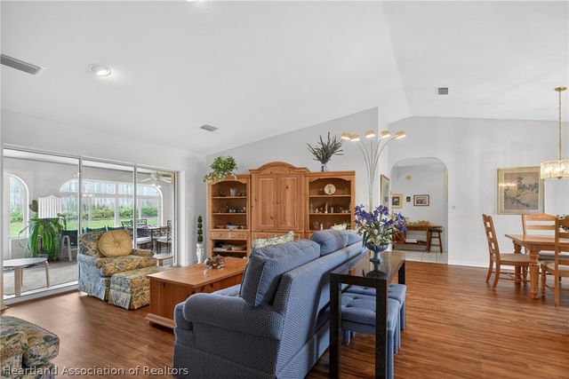 10 Crestview Court S, Lake Placid, FL 33852