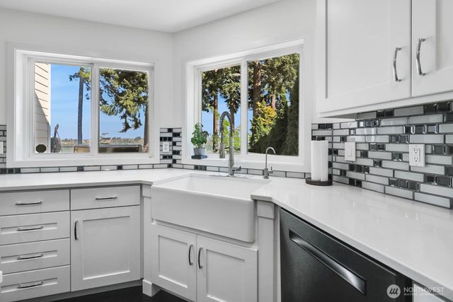 3319 9th Ave Ct NW, Gig Harbor, WA 98335