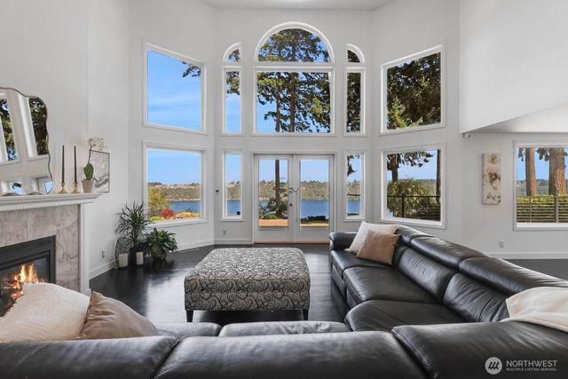 3319 9th Ave Ct NW, Gig Harbor, WA 98335